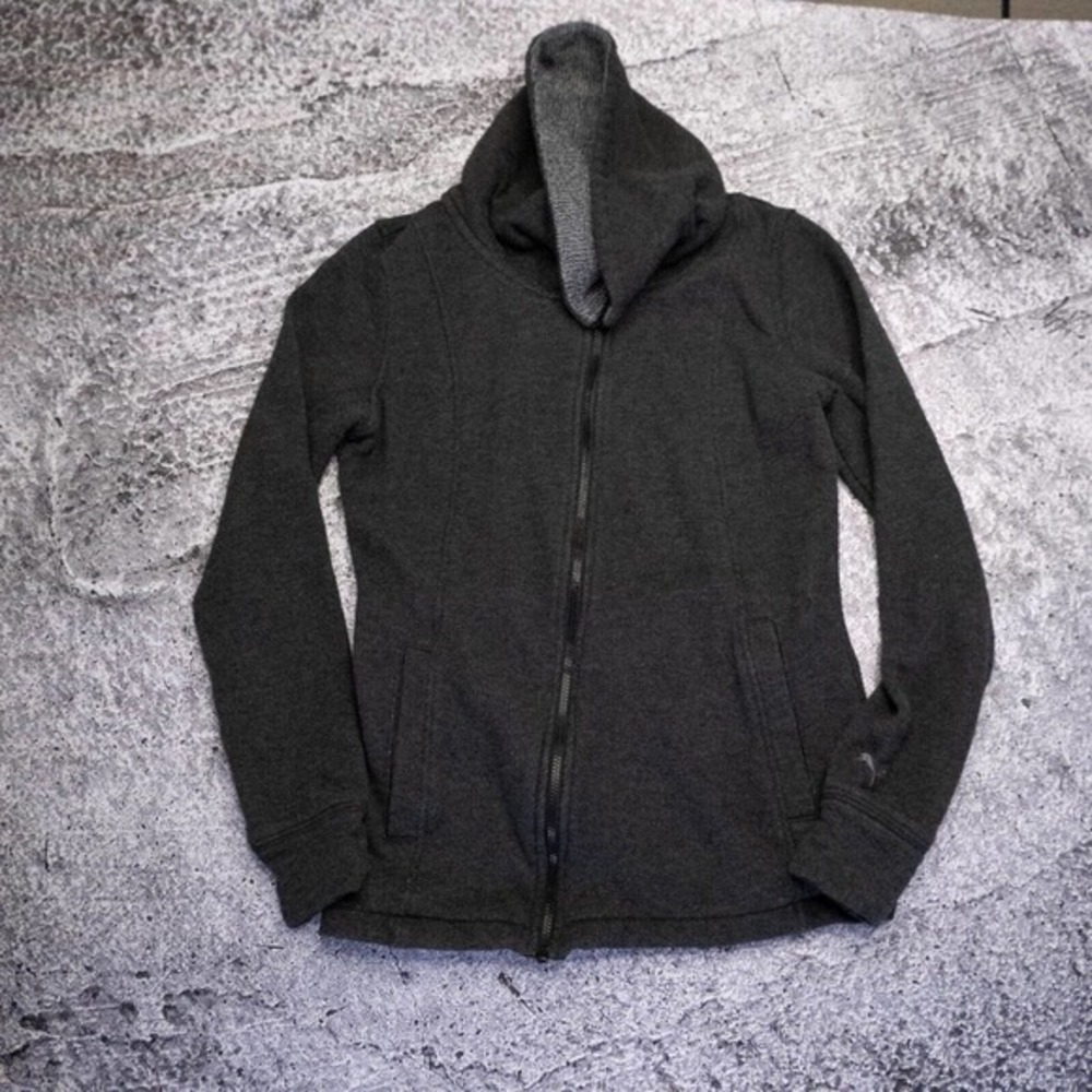 Puma Womans Sweatshirt Cowl Neck XS Asymmetrical full zip Hiking Running